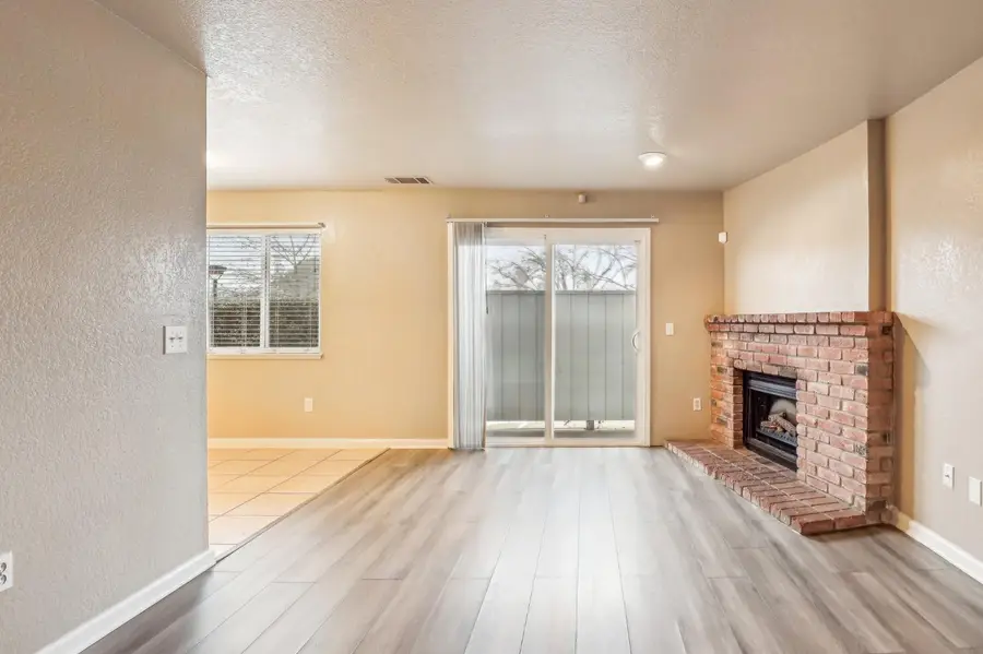 6412 Benning Street #5, Orangevale, CA 95662 - Image #2