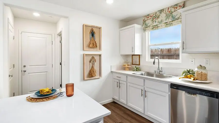 329 Sable Court #56 AR, Merced, CA 95341 - Image #3