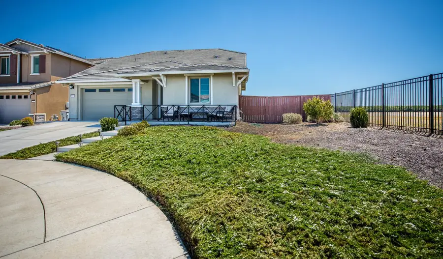 2000 Banks Place, Woodland, CA 95776 - Image #2