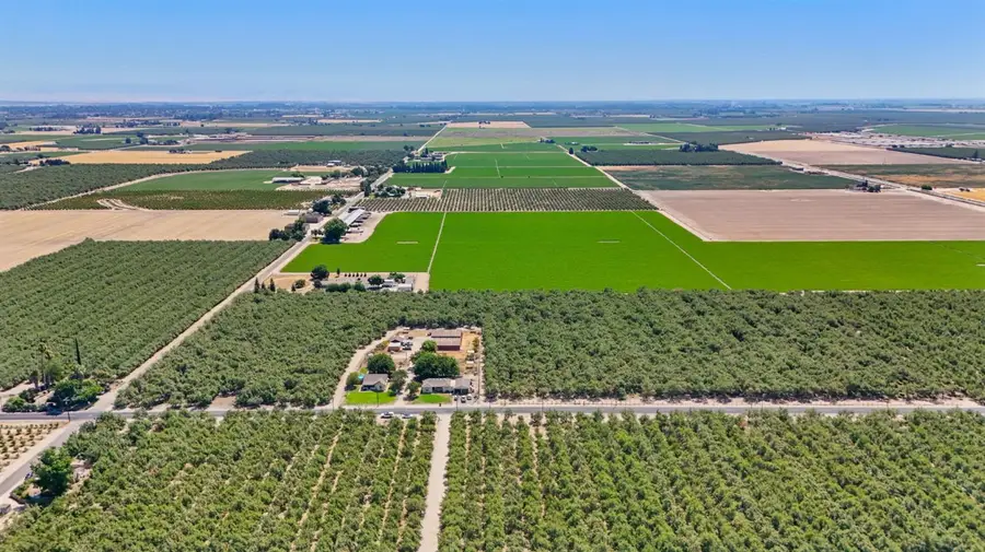 2404 Sultana Avenue, Atwater, CA 95301 - Image #2