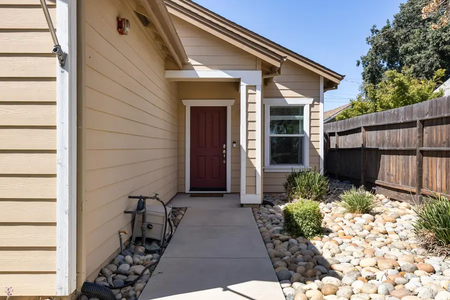 421 Daisy Avenue, Lodi, CA 95240 - Image #3