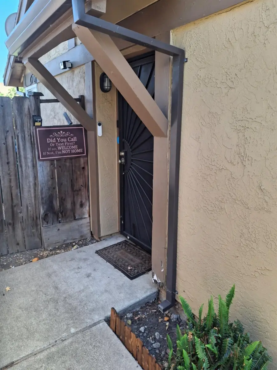 7112 Tristan Circle, Stockton, CA 95210 - Image #2