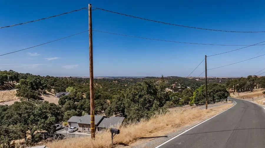 3509 Hanley Drive, Valley Springs, CA 95252 - Image #2