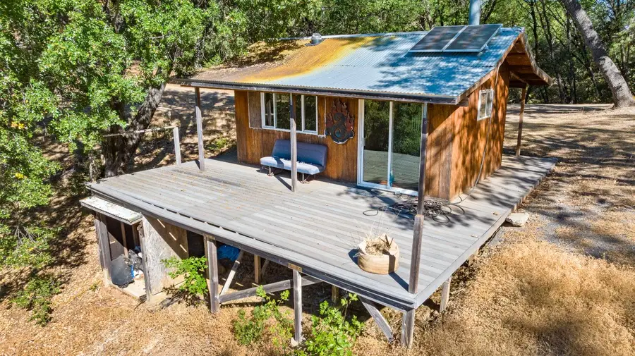 15470 Old Donner Trail, Grass Valley, CA 95945 - Image #2