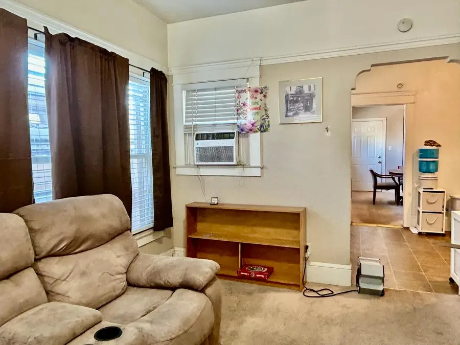 465 E Geary Street, Stockton, CA 95204 - Image #2