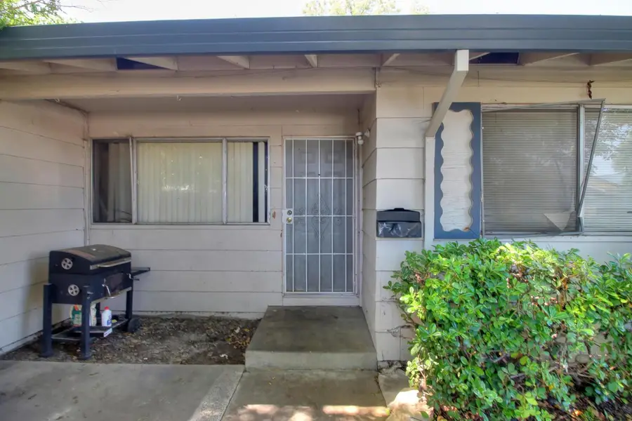 7325 Arleta Court, Sacramento, CA 95823 - Image #2