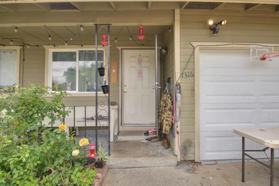 7316 Arleta Court, Sacramento, CA 95823 - Image #3
