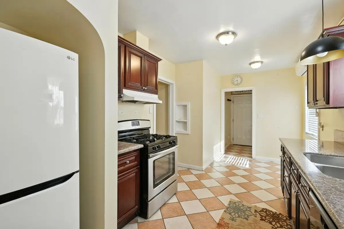 3225 12th Avenue, Sacramento, CA 95817 - Image #1