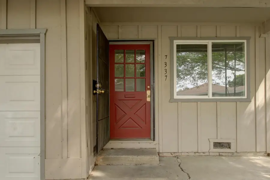 7335 Arleta Court, Sacramento, CA 95823 - Image #3