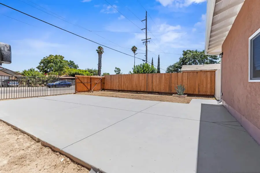 403 Kerr Avenue, Modesto, CA 95354 - #2