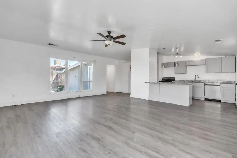 135 Morningstar Avenue, Oroville, CA 95965 - Image #2