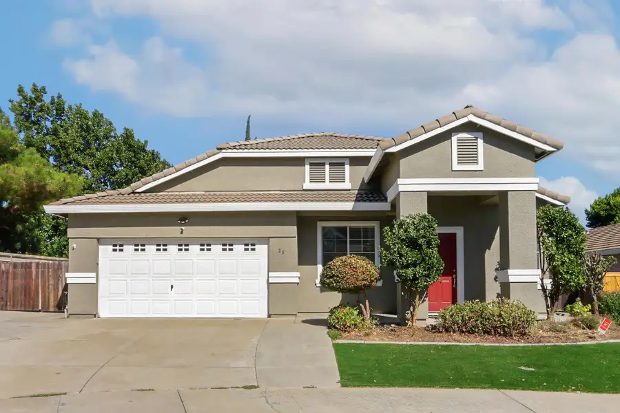 28 Springwood Court, Roseville, CA 95678 - Image #2