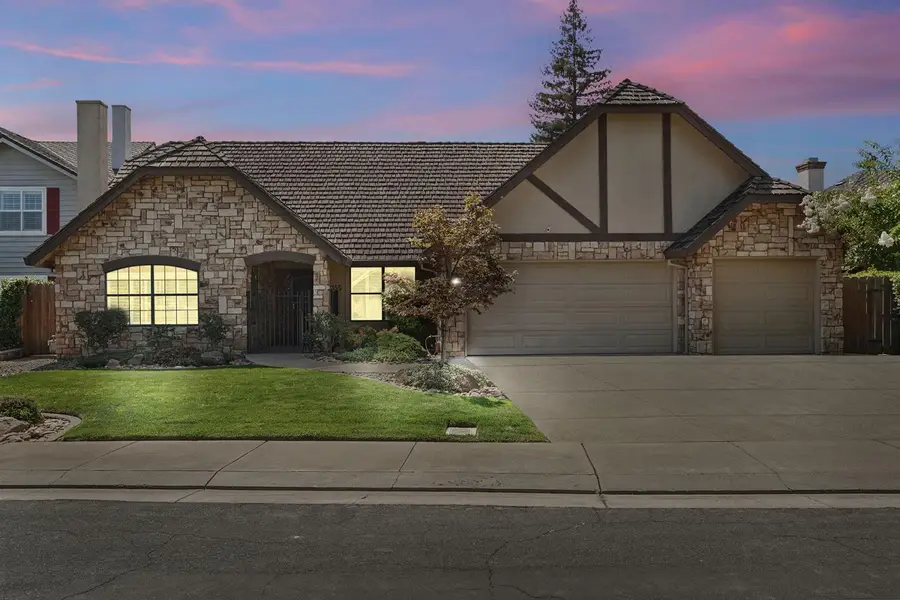 2355 Woodlake Circle, Lodi, CA 95242 - Image #2