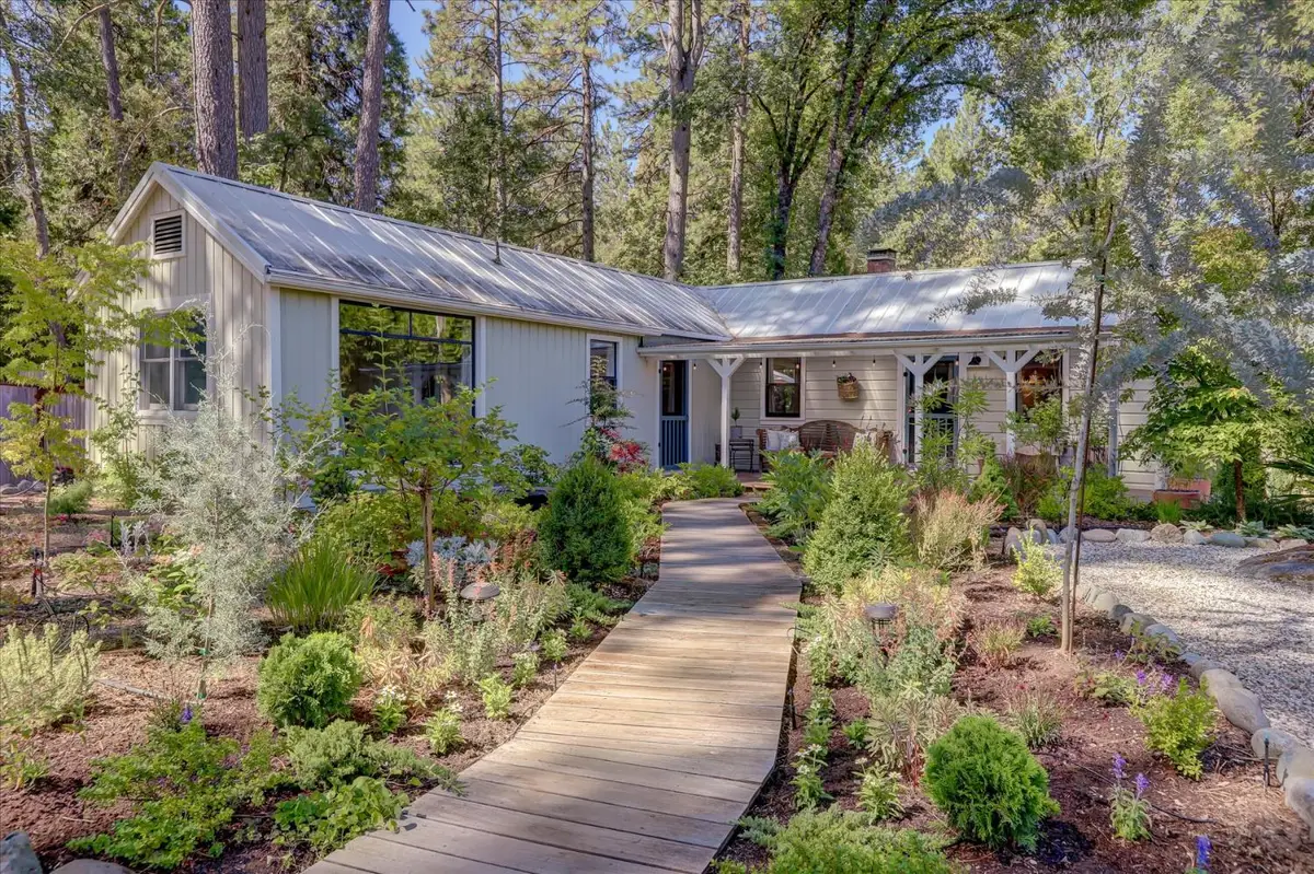 10814 Genasci Road, Nevada City, CA 95959 - Image #1