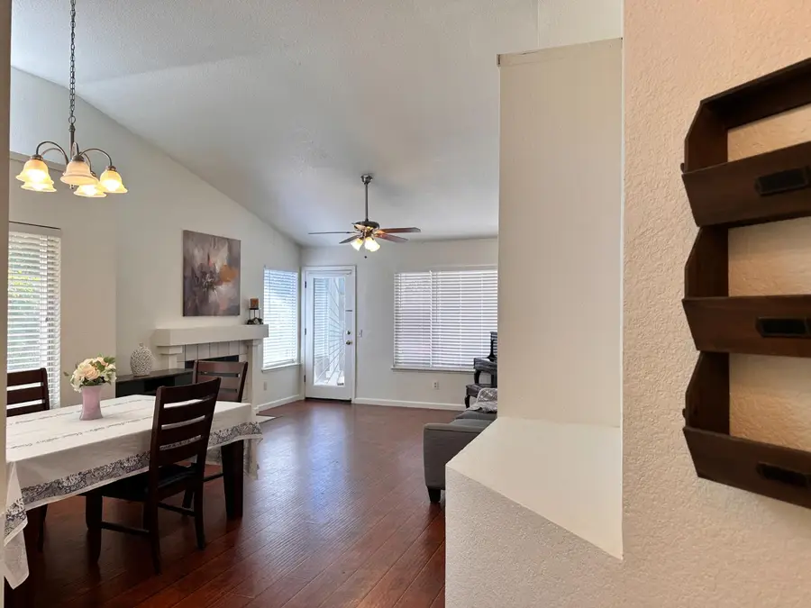 9186 Jamel Court, Elk Grove, CA 95758 - Image #3