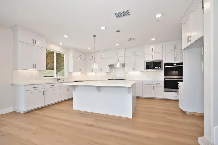 1349 Bear Creek Drive, Rocklin, CA 95765 - Image #3