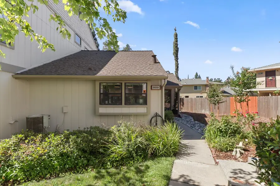 3928 Park Circle Lane #C, Carmichael, CA 95608 - Image #2