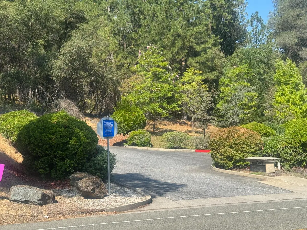 10801 Combie Road, Auburn, CA 95602 - Image #1