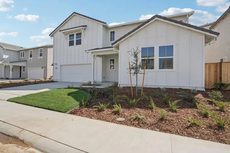 10333 Lavigne Way, Elk Grove, CA 95757 - Image #2