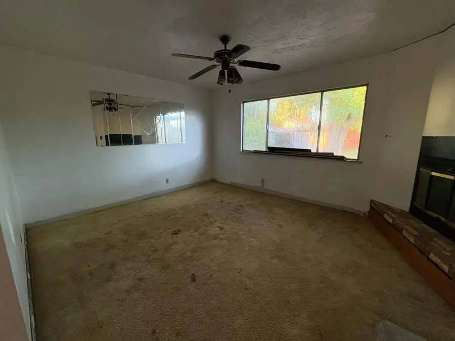 6330 Valley Hi Drive, Sacramento, CA 95823 - Image #2