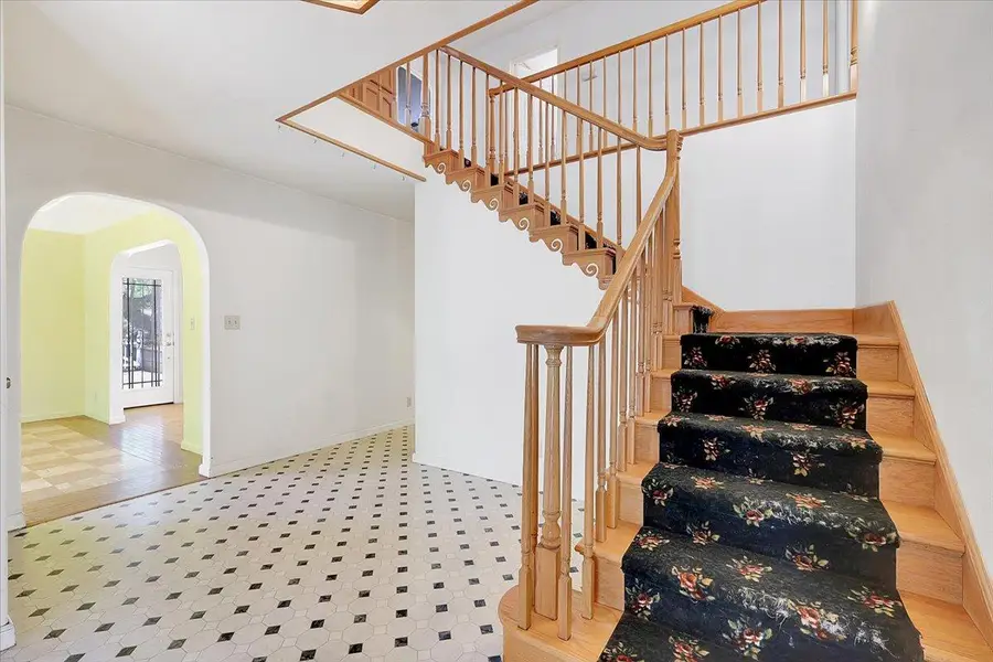 12986 S Mack Road, Grass Valley, CA 95949 - Image #2