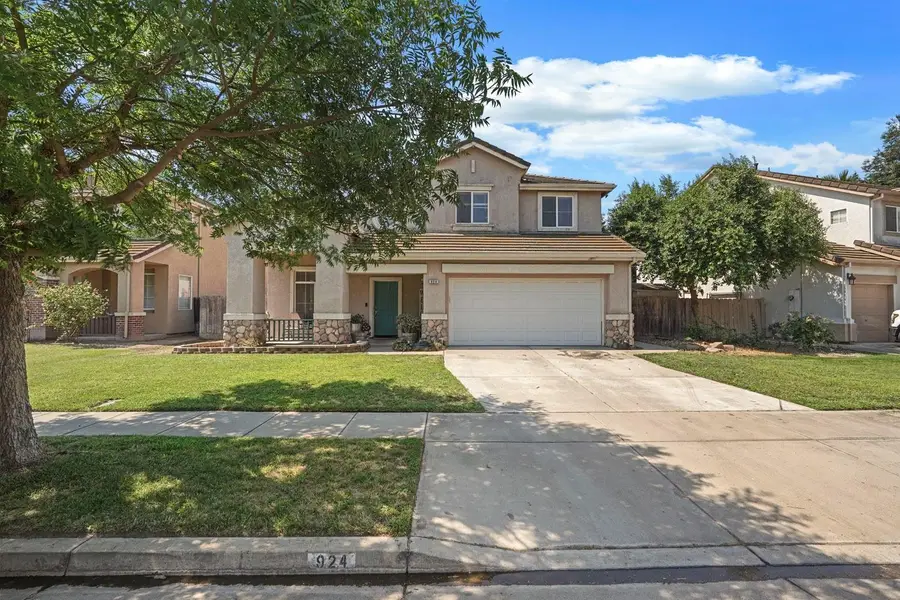 924 Dancer Way, Turlock, CA 95382 - Image #2