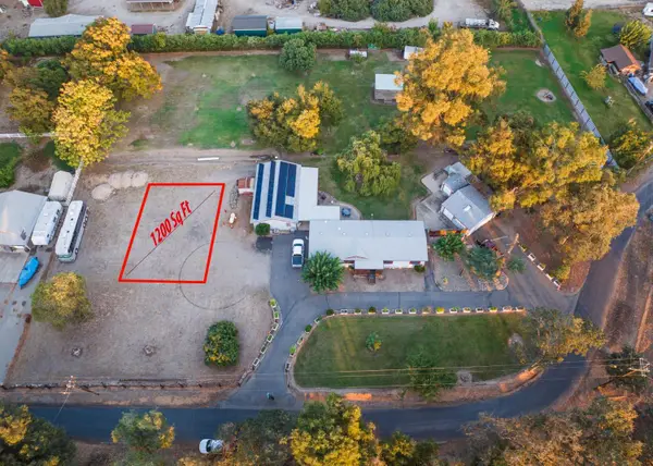 9906 Jackson Road, Oakdale, CA 95361