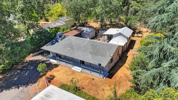 16935 Lake Arthur Road, Applegate, CA 95703