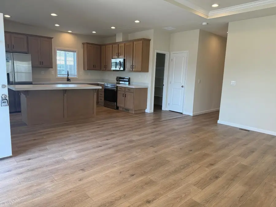 Address Withheld By Seller, Outside California, CA 97501 - Image #3