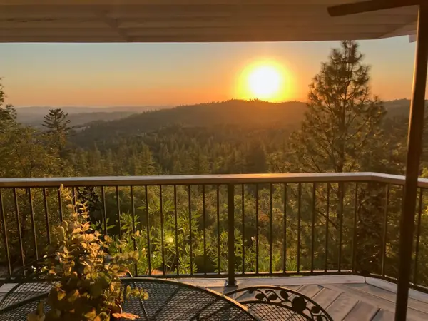 13331 Valley Vista Court, Pine Grove, CA 95665