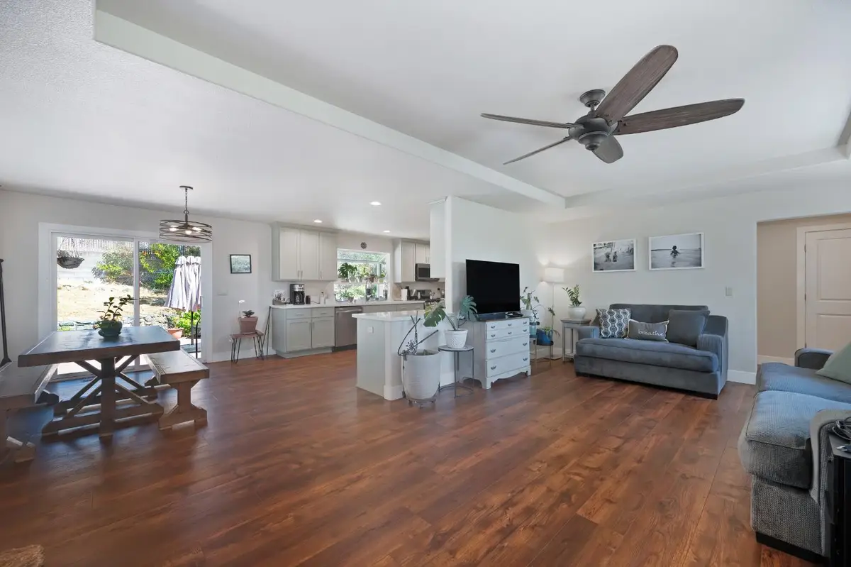 201 Poet Smith Dr, Auburn, CA 95603 - Image #1