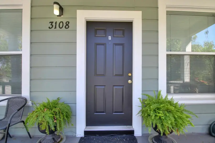 3108 2nd Avenue, Sacramento, CA 95817 - #2