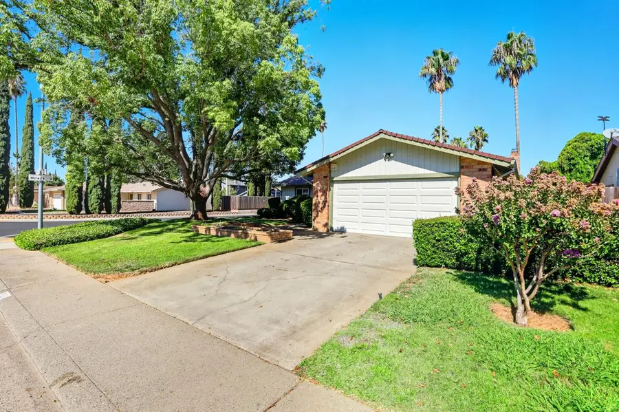 9057 Caldera Way, Sacramento, CA 95826 - Image #2
