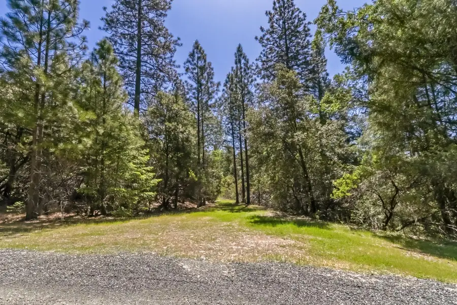 22500 Canyon Way, Colfax, CA 95713 - Image #2