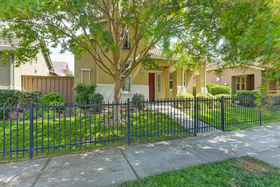 4301 Hovnanian Drive, Sacramento, CA 95834 - Image #3