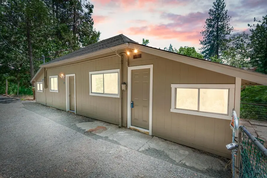 208 Rising Sun Road, Colfax, CA 95713 - Image #2