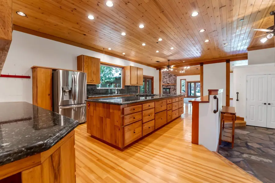 683 Stewart Road, Yuba City, CA 95991 - Image #3