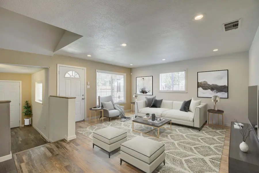 4107 43rd Street, Sacramento, CA 95820 - Image #3