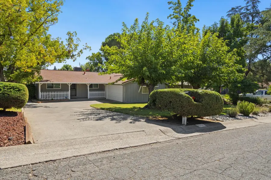 3338 Deodar Street, Carmichael, CA 95608 - Image #2