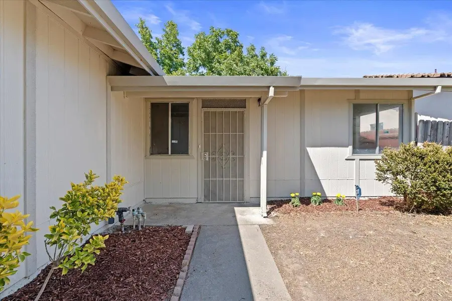 335 Jessie Avenue, Sacramento, CA 95838 - Image #3