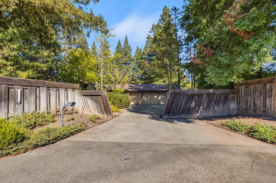 7120 Hazel Avenue, Orangevale, CA 95662 - Image #2