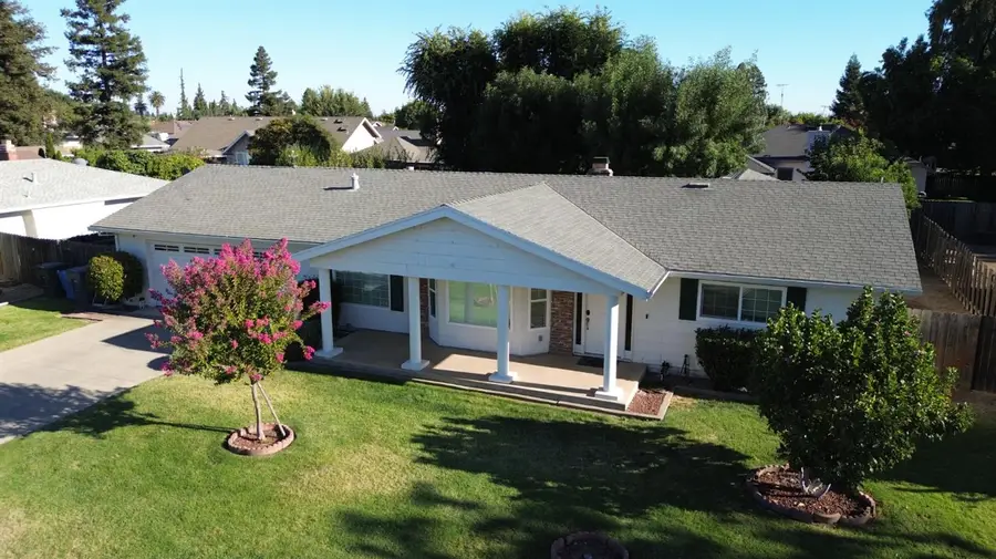 2624 Azalea Way, Yuba City, CA 95993 - Image #2