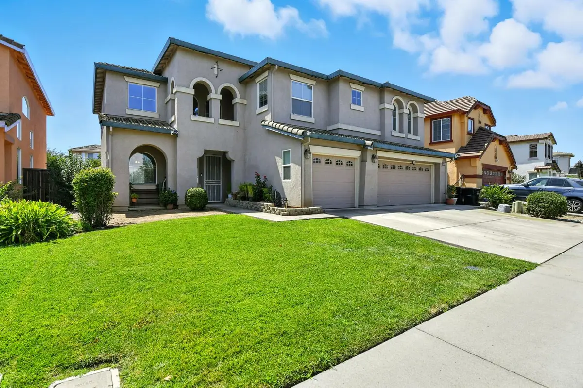 9452 Lyndley Plaza Way, Elk Grove, CA 95624 - Image #1