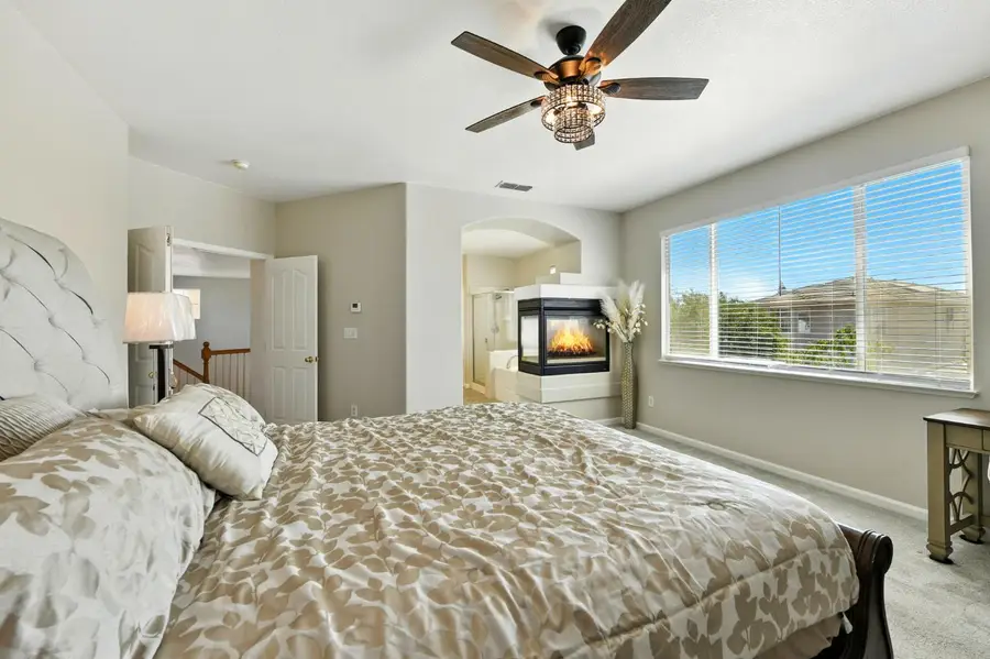 9452 Lyndley Plaza Way, Elk Grove, CA 95624 - Image #3