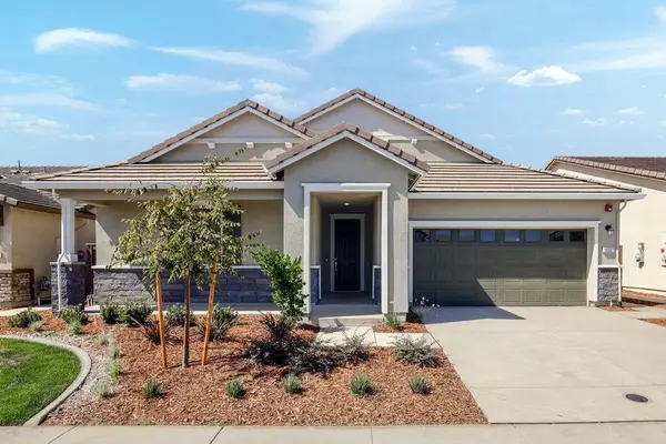 10327 Evangaline Way, Elk Grove, CA 95757
