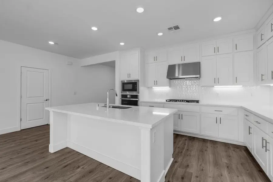 10327 Evangaline Way, Elk Grove, CA 95757 - Image #3