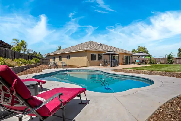 400 Canterbury Court, Ione, CA 95640