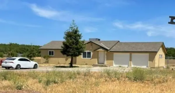 1113 St Francis Avenue, Modesto, CA 95356