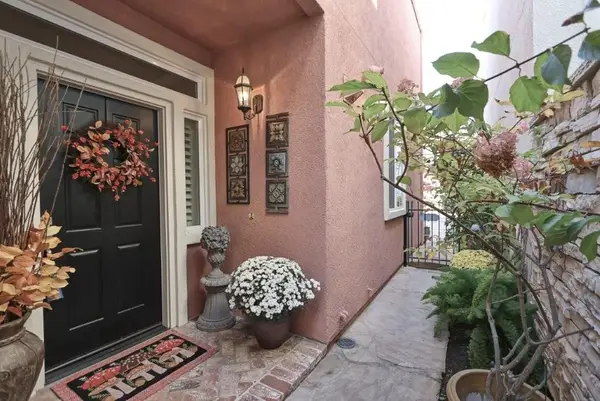 2742 Via Villaggio, Sacramento, CA 95864