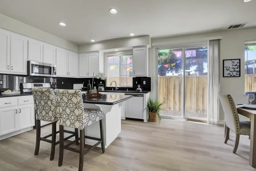 131 Accolade Drive, San Leandro, CA 94577 - Image #3